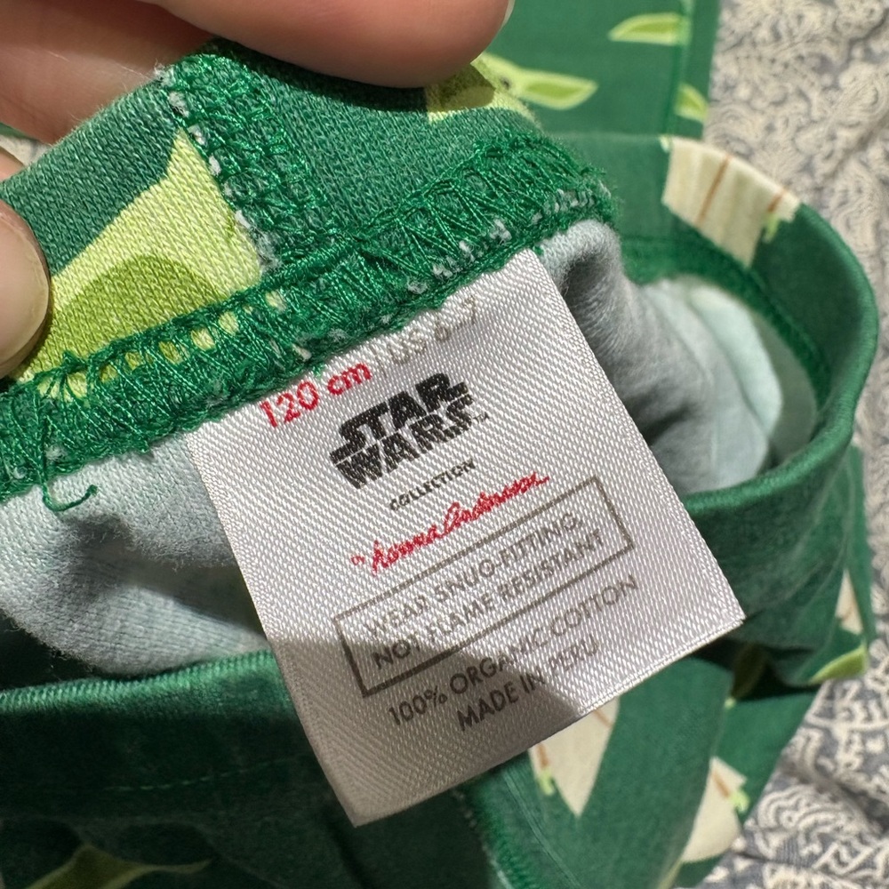 Hanna Andersson Star Wars Baby Yoda Grogru shorts pjs 120 6 7 - Picture 2 of 2